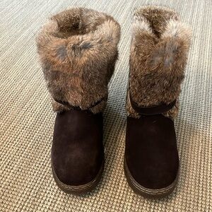 BearPaw Brown Suede Winter Boots with Faux Fur Cuff